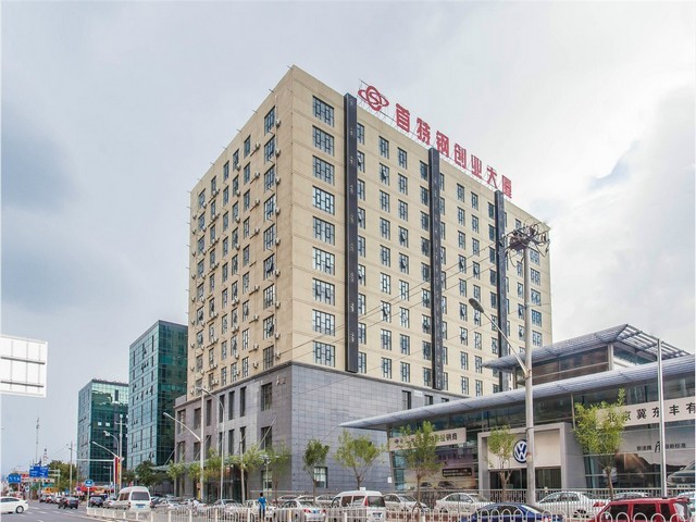 广州矿泉水瓶瓶胚模具配件