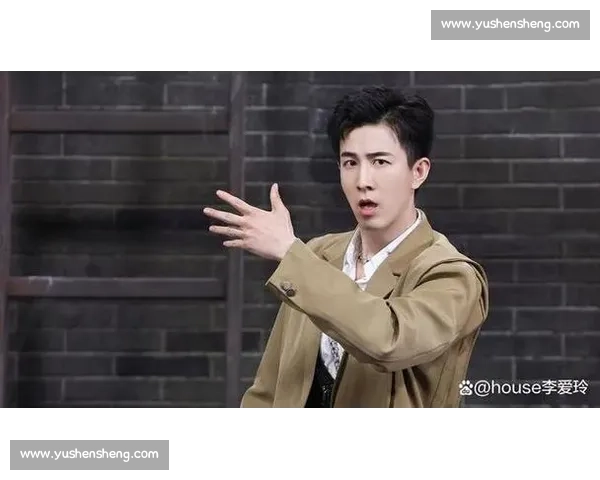 配角的舞台：平凡中的璀璨光芒